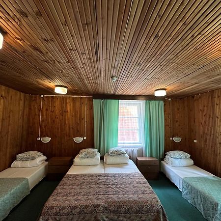Oravapesa Guest House Häädemeeste Eksteriør bilde