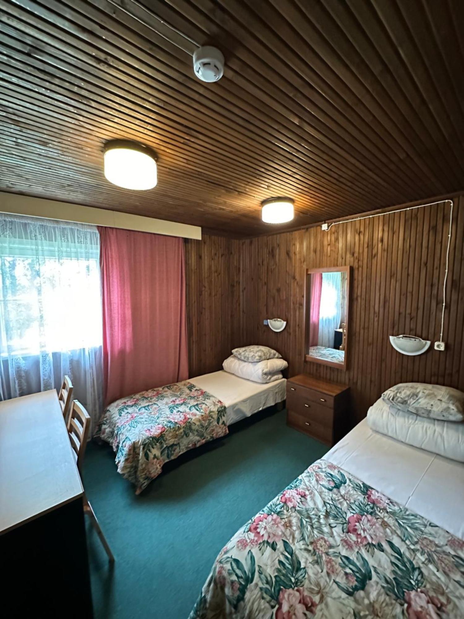 Oravapesa Guest House Häädemeeste Eksteriør bilde